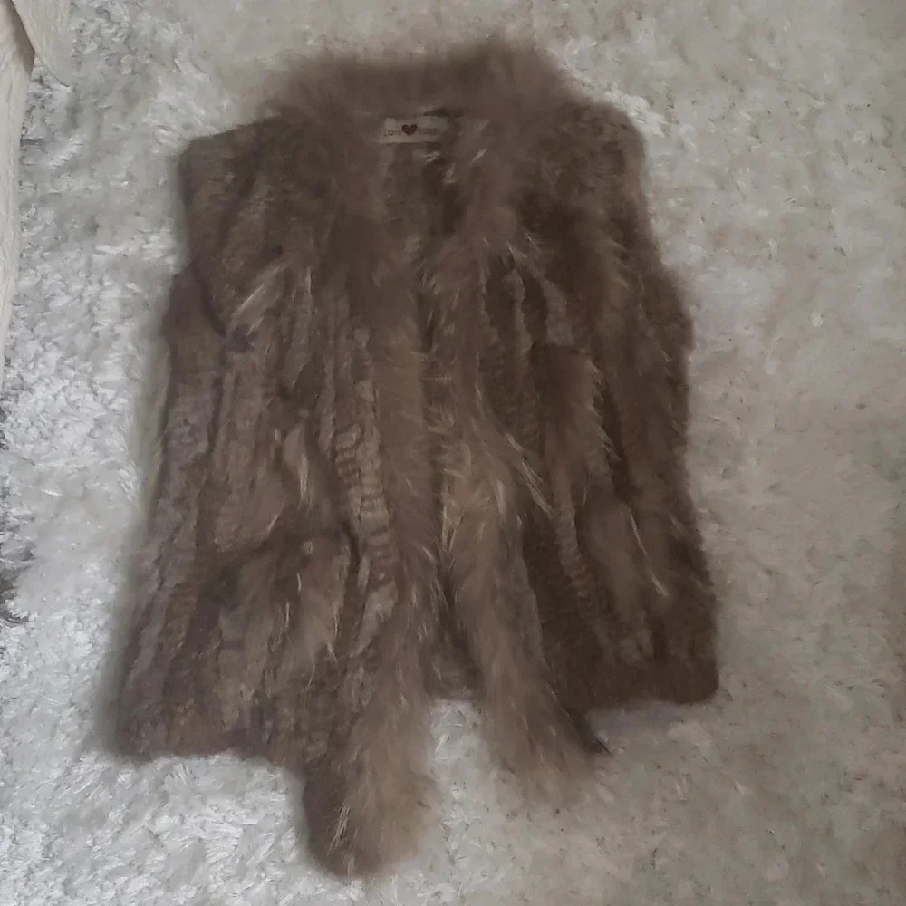 Love token rabbit/raccoon vest size L - Picture 2 of 7